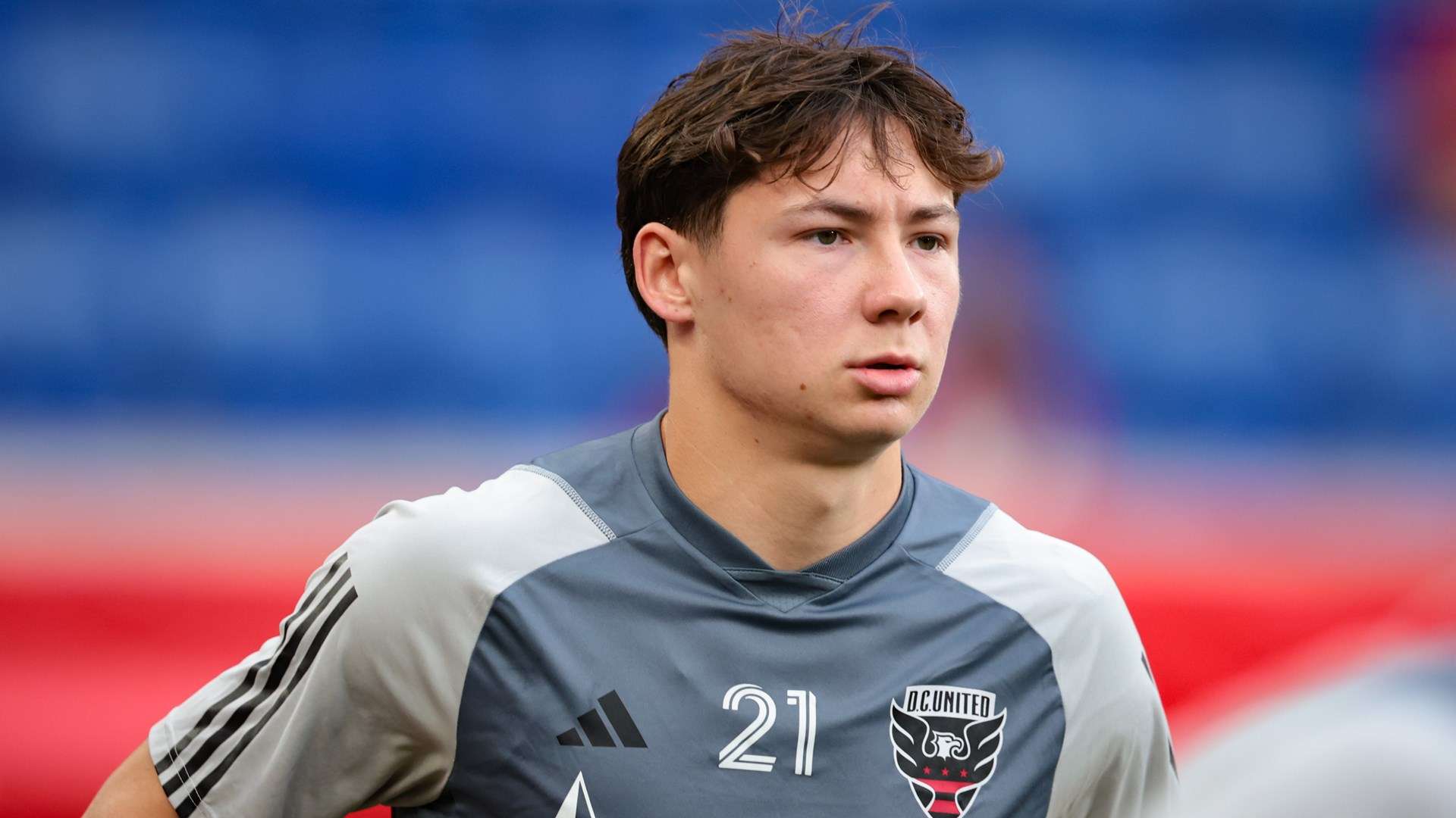 洲杯决赛中 洲杯决赛中