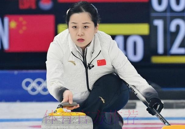 人在奥运年 王芮：十五载坚守 一掷绽芳华